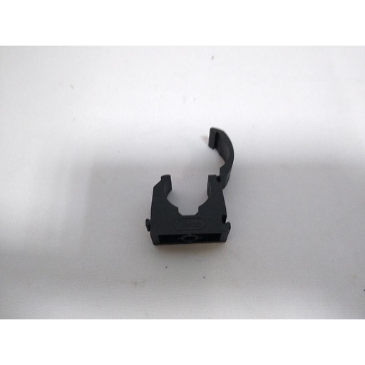 [38332730] PIPE CLIP PC22E